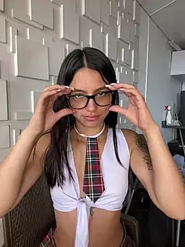 Entertain your itch for girls livestreamers with our collection of stunning models, skilled in the art of temptation and delight.