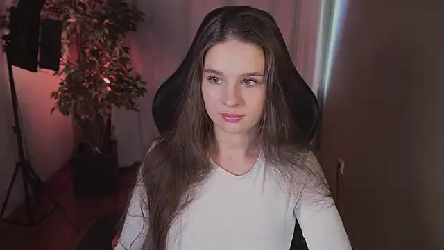 Emily_Brioche from StripChat is Freechat