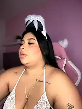 Entertain your itch for girls livestreamers with our collection of stunning models, skilled in the art of temptation and delight.