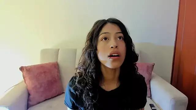 Entertain your itch for girls livestreamers with our collection of stunning models, skilled in the art of temptation and delight.