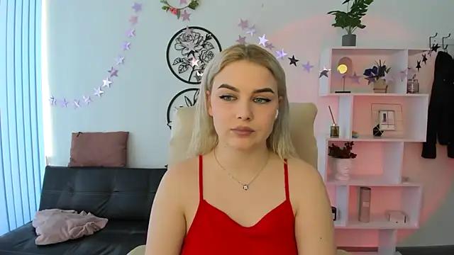 Entertain your itch for girls livestreamers with our collection of stunning models, skilled in the art of temptation and delight.