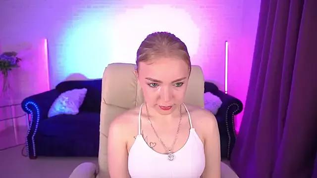 Entertain your itch for girls livestreamers with our collection of stunning models, skilled in the art of temptation and delight.
