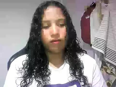 emma0x from StripChat is Freechat
