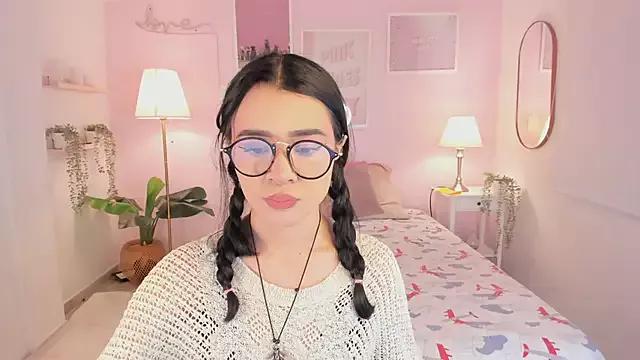 emma_soul1 from StripChat is Freechat