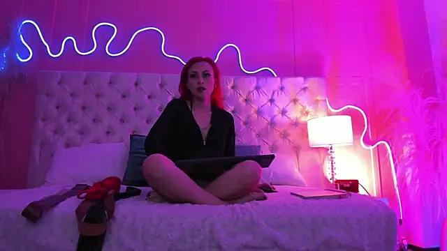 Entertain your itch for girls livestreamers with our collection of stunning models, skilled in the art of temptation and delight.