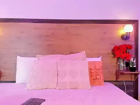 EmmaBakeer from StripChat is Freechat