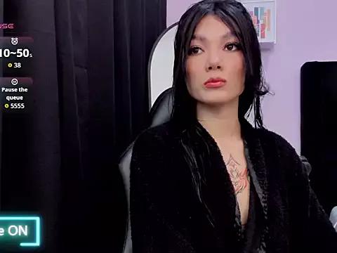 emmabridgerton from StripChat is Freechat