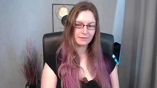 Entertain your itch for girls livestreamers with our collection of stunning models, skilled in the art of temptation and delight.
