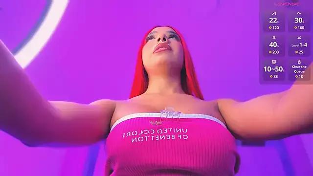 Entertain your itch for girls livestreamers with our collection of stunning models, skilled in the art of temptation and delight.