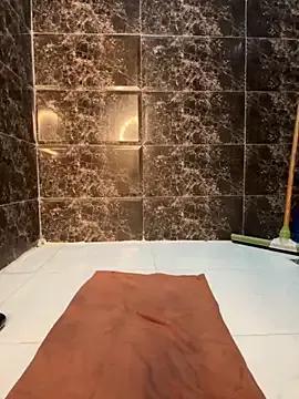 Emy-sexyy from StripChat is Freechat