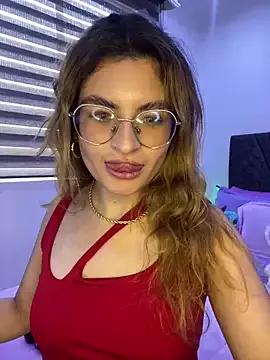 EmyRousee1 from StripChat is Freechat