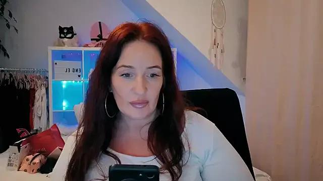Engel_babe from StripChat is Freechat
