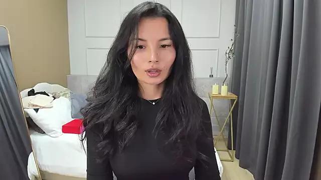 ErikaSoft from StripChat is Freechat