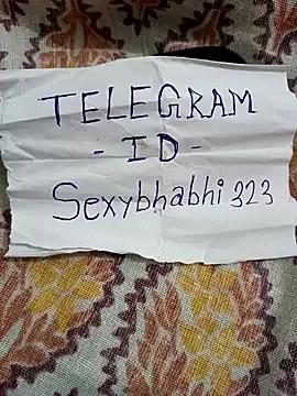 EroticSweety from StripChat is Freechat