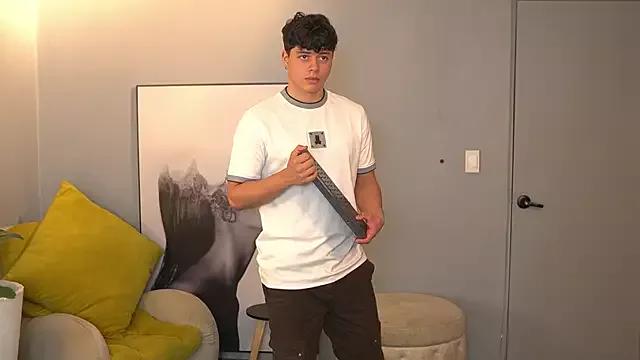 Ethan_occonor from StripChat is Freechat
