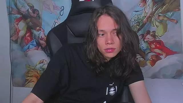 ethereal_thomas from StripChat