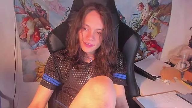 ethereal_thomas from StripChat