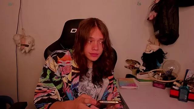 ethereal_thomas from StripChat