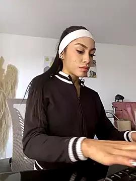 Photos of Eva-bonny from StripChat is Freechat