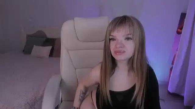 Eva_Rosec from StripChat is Freechat