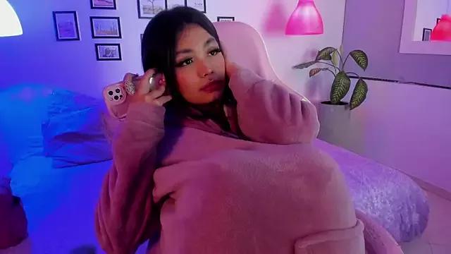 Evaa_rosee_ from StripChat is Freechat