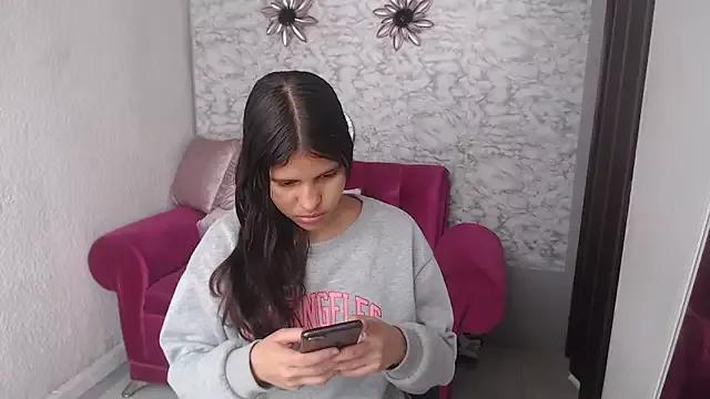 Evagirl69 from StripChat is Freechat