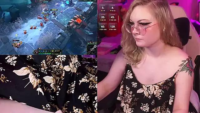 Entertain your itch for girls livestreamers with our collection of stunning models, skilled in the art of temptation and delight.