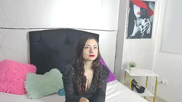 Entertain your itch for girls livestreamers with our collection of stunning models, skilled in the art of temptation and delight.
