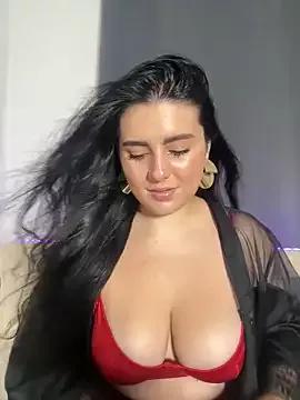 Evelyn___Sweet from StripChat is Freechat