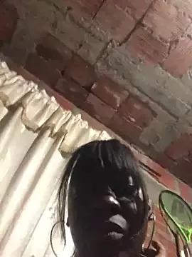 Evonye_Hills from StripChat is Freechat