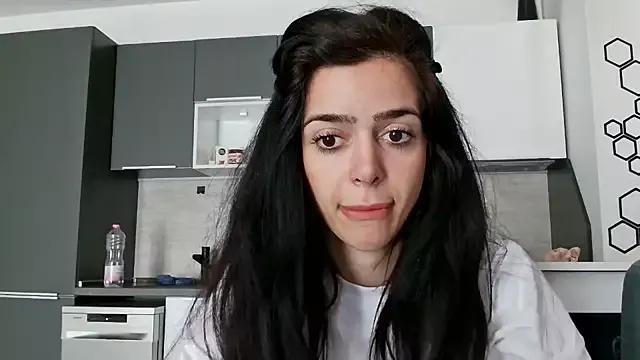 exotic_brunettee from StripChat is Freechat