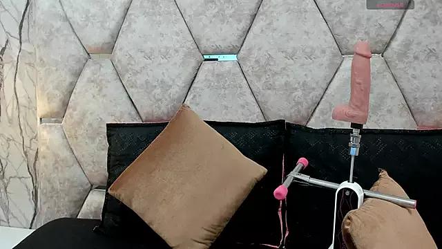 EXOTIC_EBONY_ from StripChat is Freechat