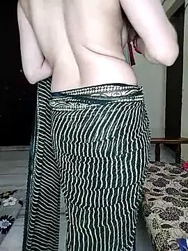 Fair-magic-woman from StripChat is Freechat