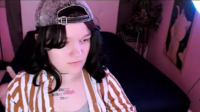 Fanny_next_door from StripChat