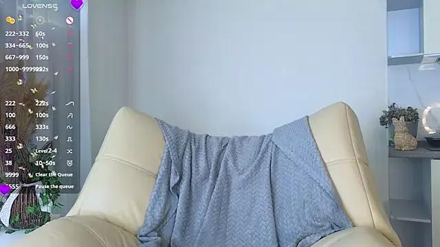 FannyBlaze from StripChat is Freechat
