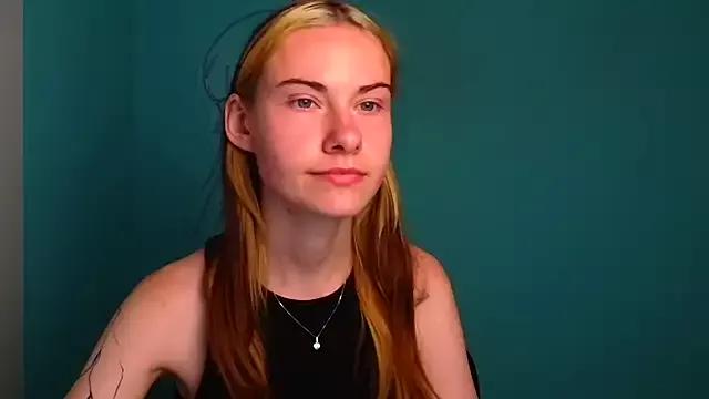 Fiona_Night from StripChat is Freechat