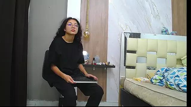 fire_and_moon from StripChat is Freechat