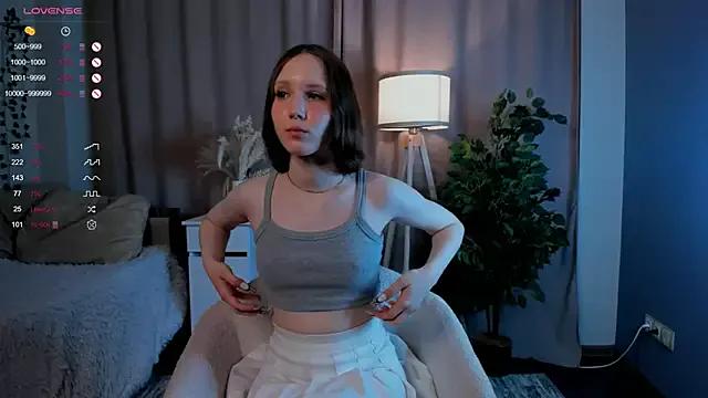 FlairAven from StripChat is Freechat