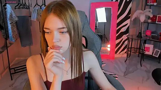 Entertain your itch for girls livestreamers with our collection of stunning models, skilled in the art of temptation and delight.