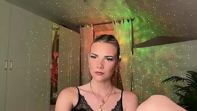 Photos of Foxy_Bite from StripChat is Freechat