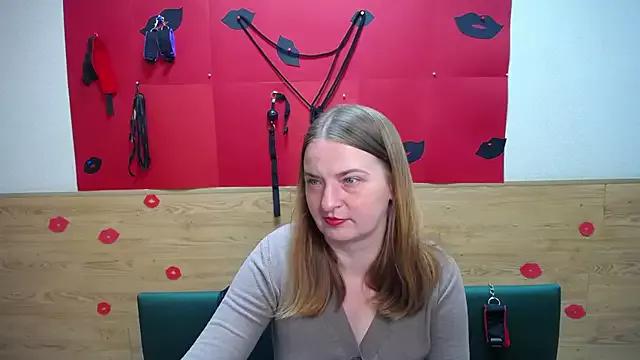 FreyaDak from StripChat is Freechat