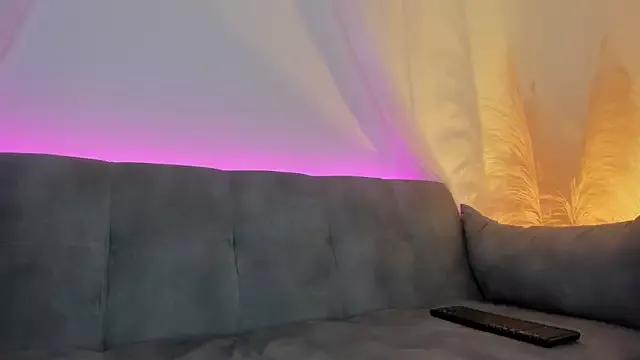 gaaby_foxx from StripChat