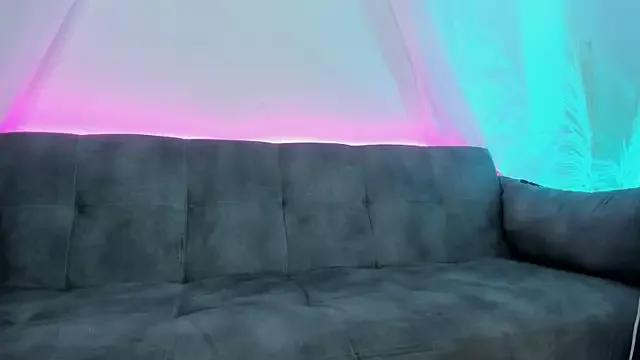 gaaby_foxx from StripChat