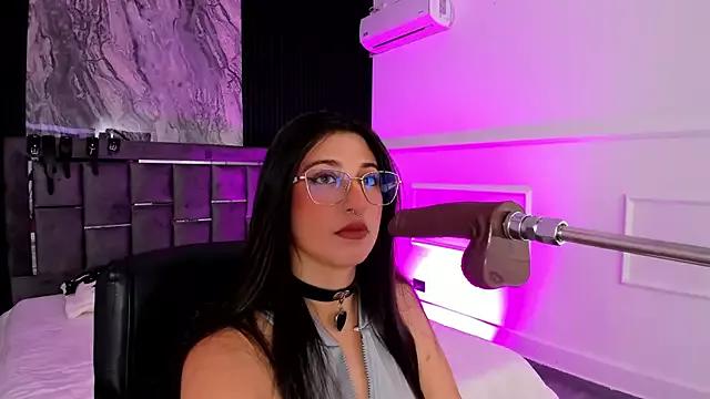 Entertain your itch for girls livestreamers with our collection of stunning models, skilled in the art of temptation and delight.