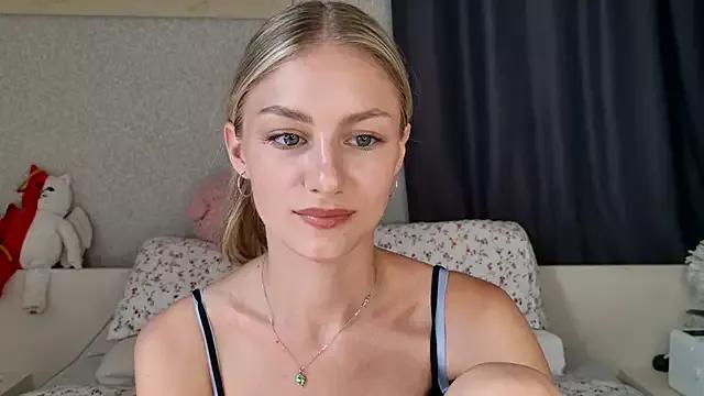 Entertain your itch for girls livestreamers with our collection of stunning models, skilled in the art of temptation and delight.