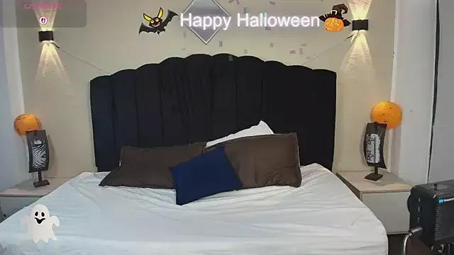 GabySweett_ from StripChat is Freechat