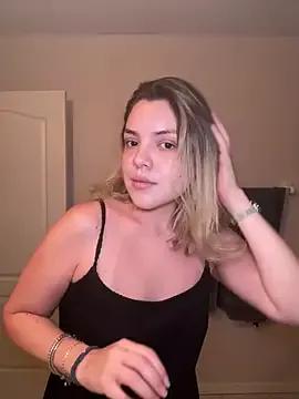 Georgia_Millerr from StripChat is Freechat