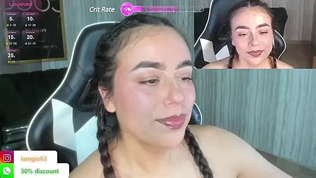 Georgina_1t from StripChat is Freechat