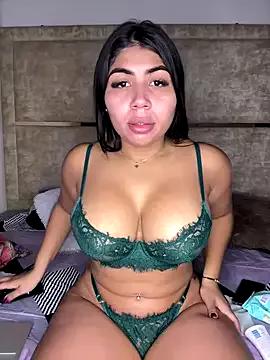 Entertain your itch for girls livestreamers with our collection of stunning models, skilled in the art of temptation and delight.