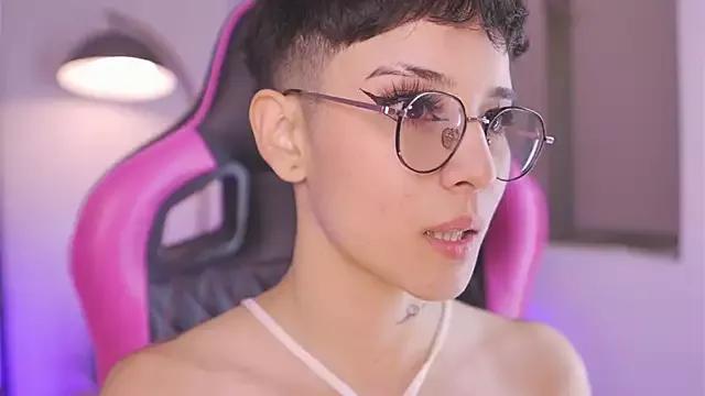 Giia_Moretti_ from StripChat is Freechat